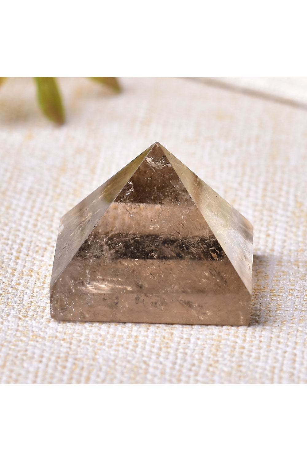 Lisslune | Healing Crystal Pyramid
