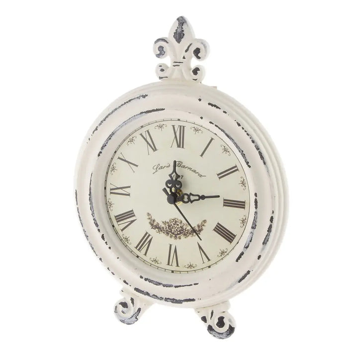 Lisslune | VintageCharm - Elegant border with Roman numerals
