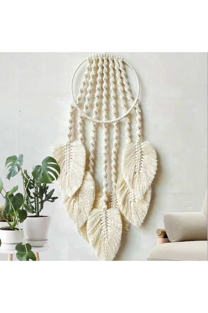 Lisslune | Dreamcatcher Feather Design