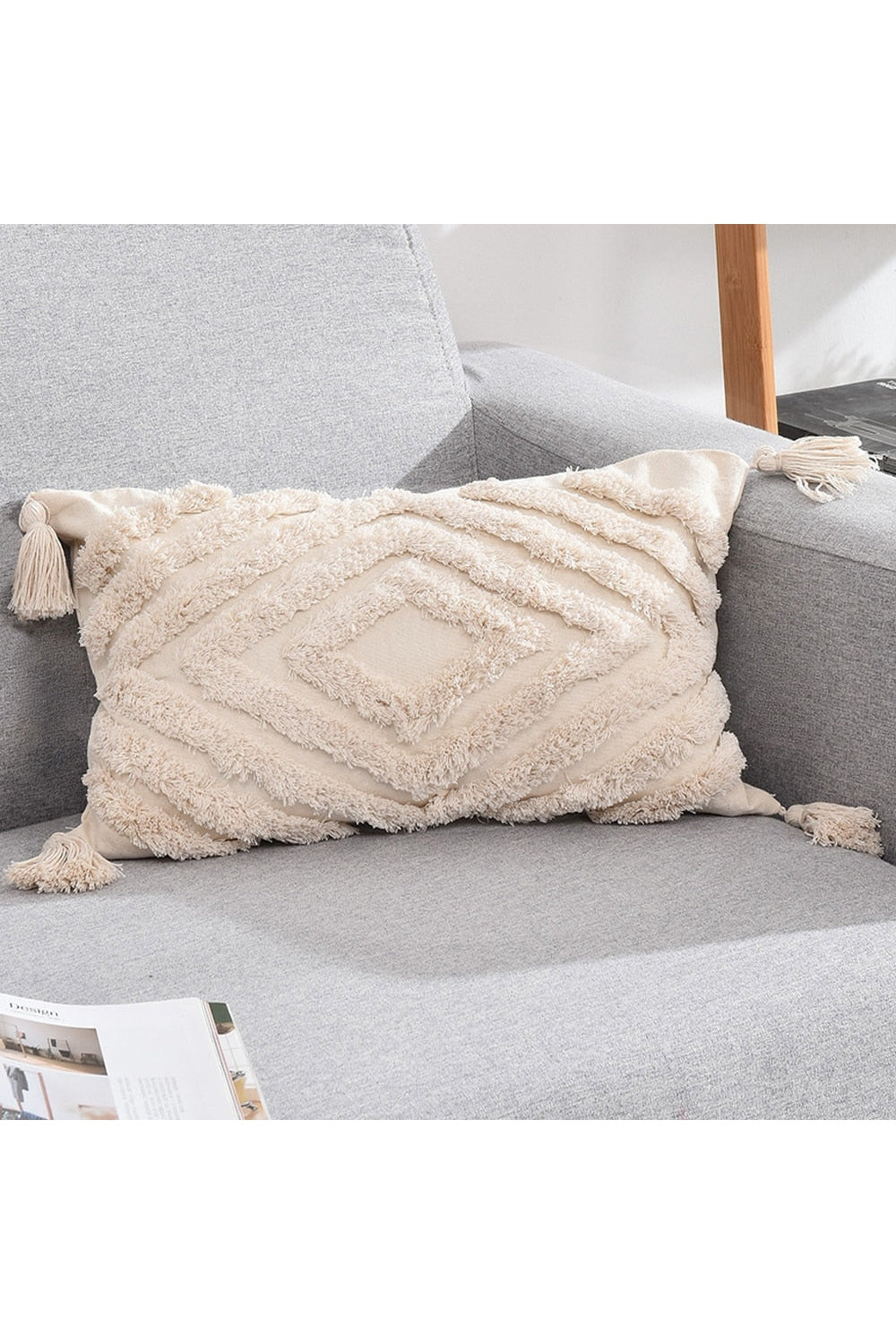 Lisslune | tufted cushion cover