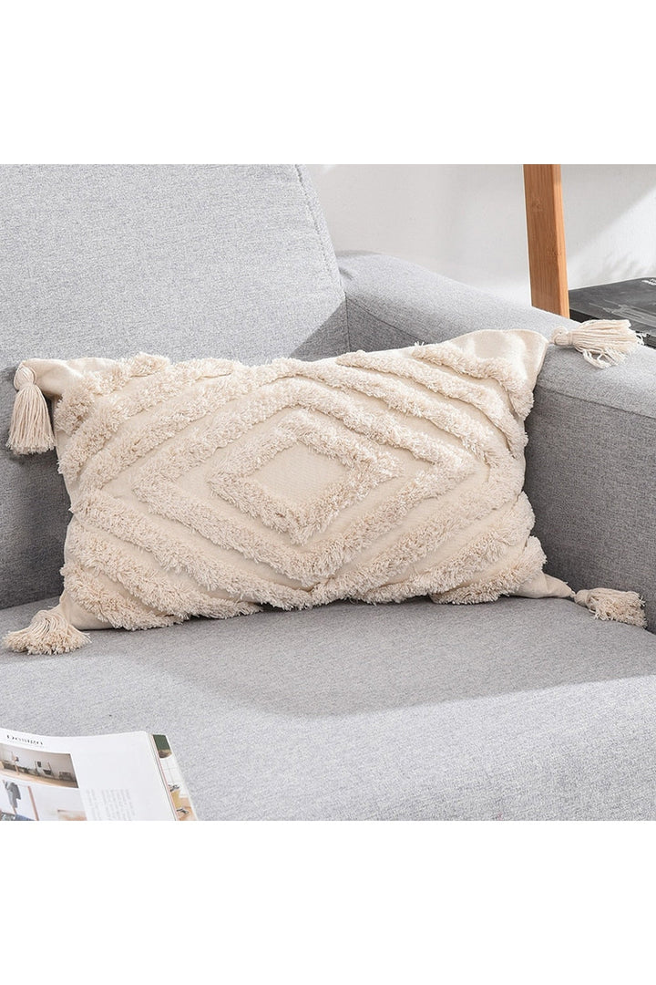 Lisslune | tufted cushion cover