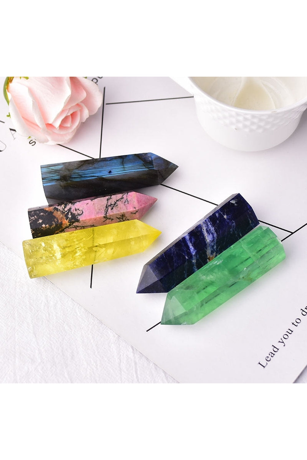 Lisslune | Miniature Obelisk Decor