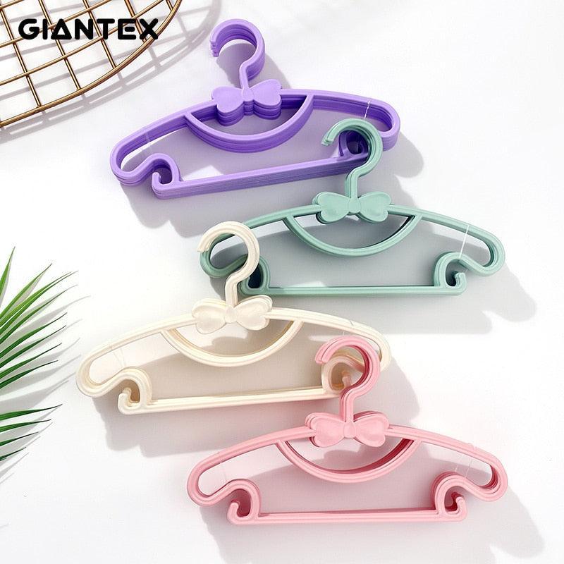 Lisslune | Portable Kids Anti-Wrinkle Hanger Set for Travel-Ready Outfits