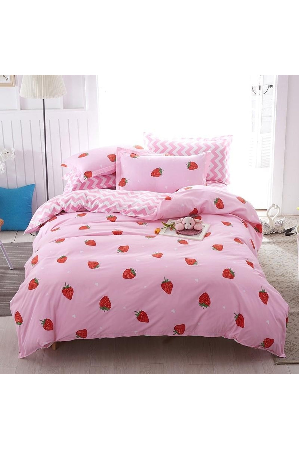Lisslune | Girl Themed Bedding Set