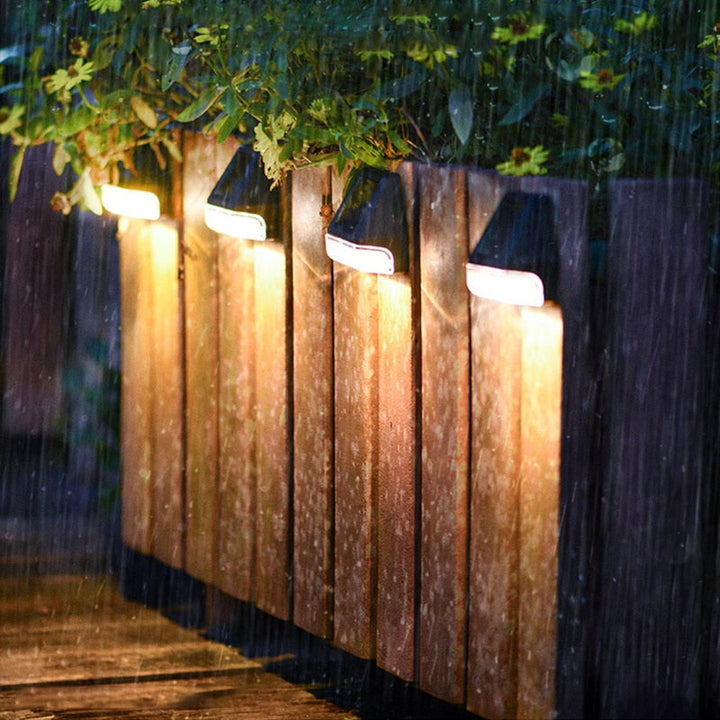 Lisslune | SolarAura – Chic Solar Outdoor Light for a Warm Glow