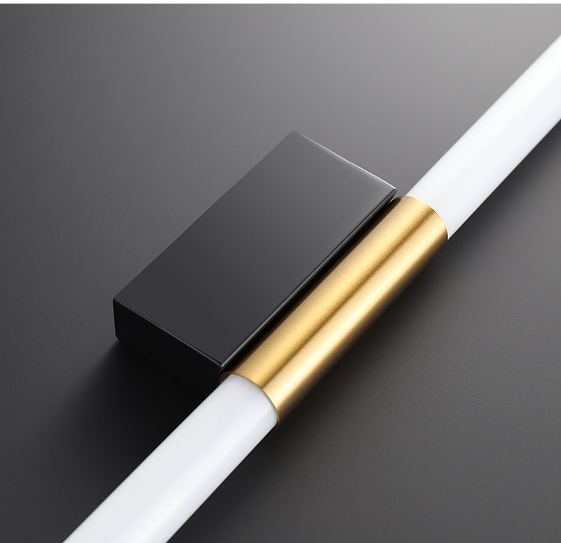 Lisslune | BarGleam – Minimalist Gold Wall Lamp with a Modern Twist