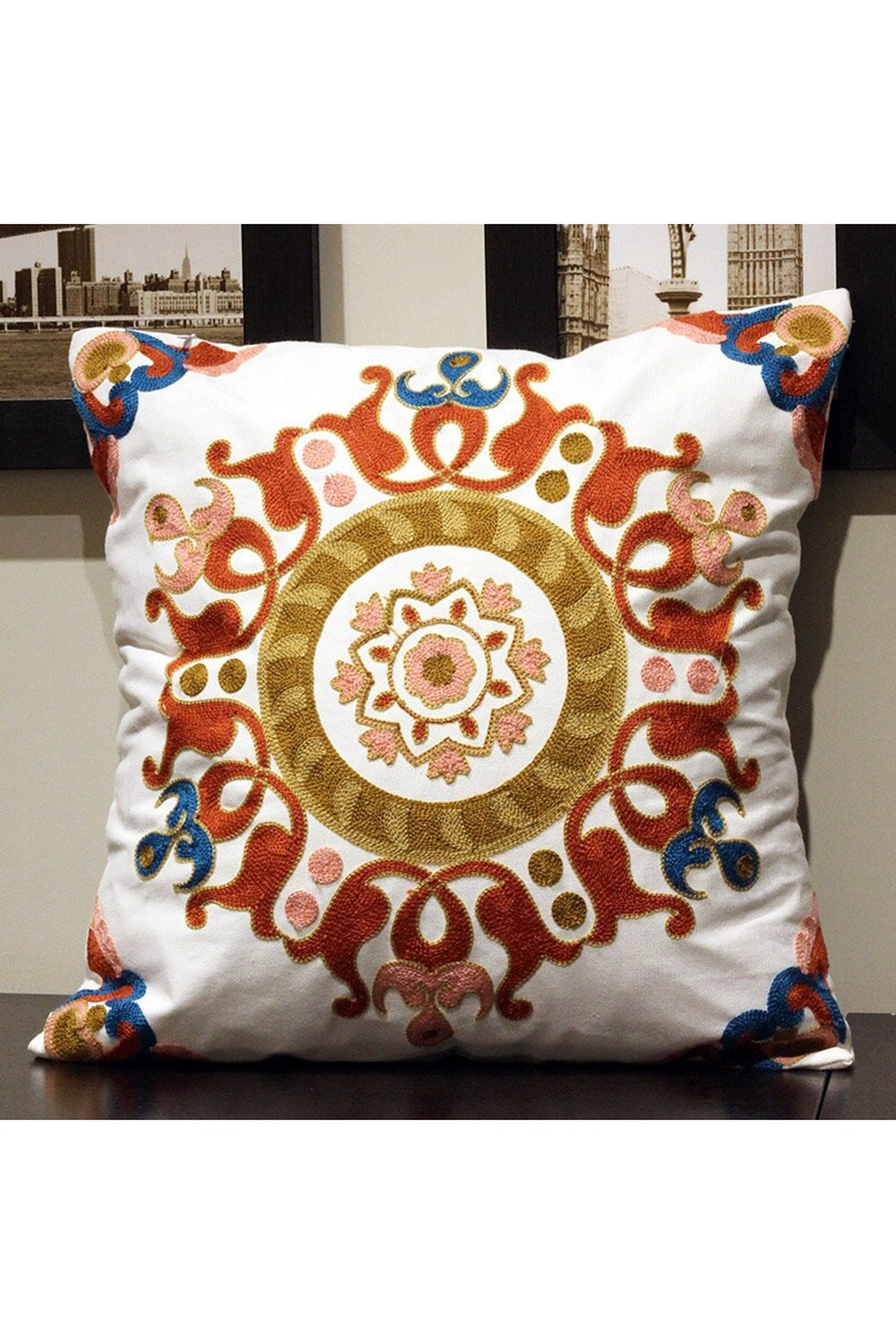 Lisslune | Flower Accent Cushion