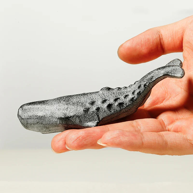 Lisslune | Iron Whale Mini Home Decor