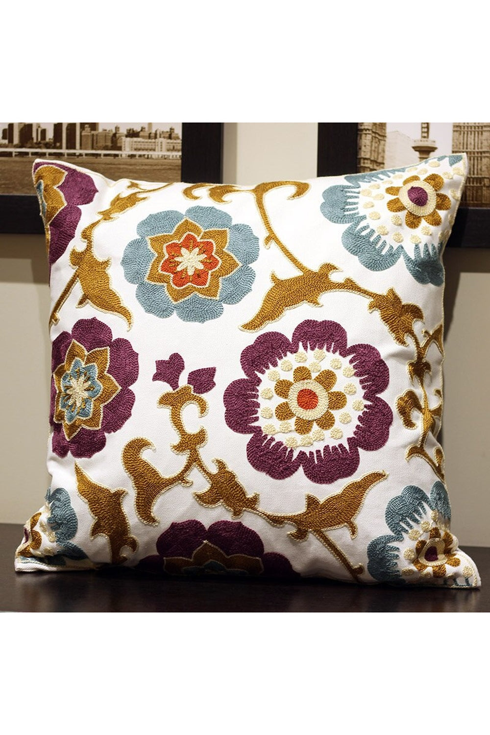 Lisslune | Flower Accent Cushion