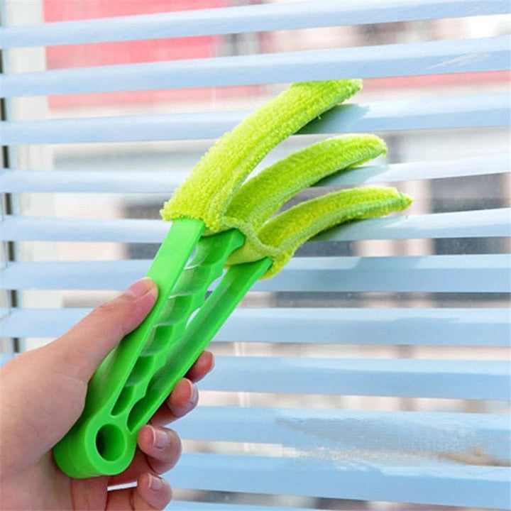 Lisslune | Microfiber Car Air Conditioner Vent Quick Cleaning Brush