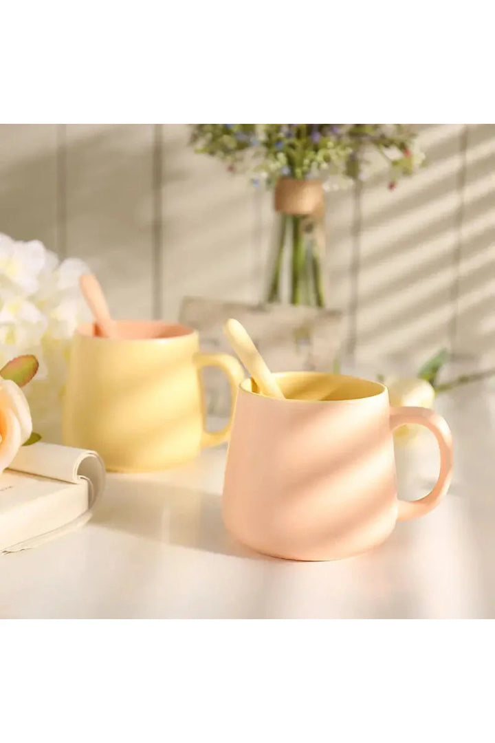 Lisslune | with lid and spoon