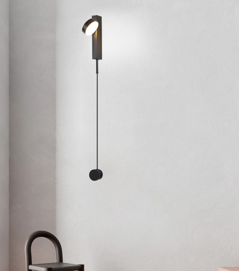 Lisslune | LumoLight – Sleek Wall Lamp for Soft, Refined Lighting