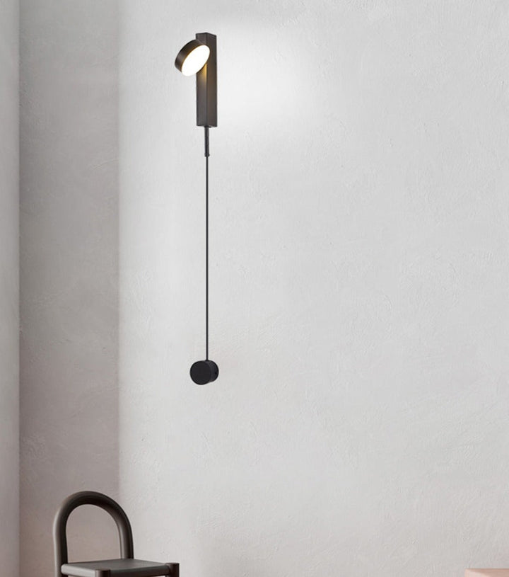 Lisslune | LumoLight – Sleek Wall Lamp for Soft, Refined Lighting