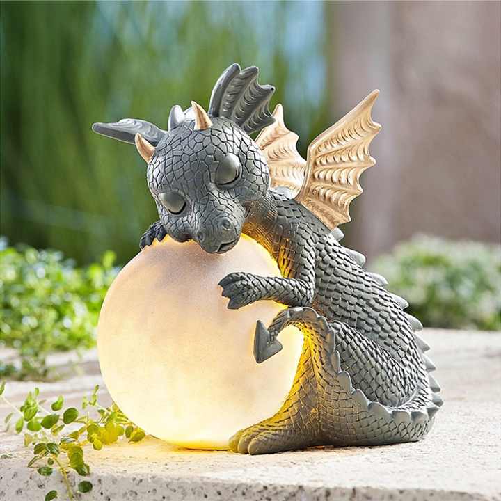 Lisslune | DragonFlare - LED Table Lamp with Dragon Style