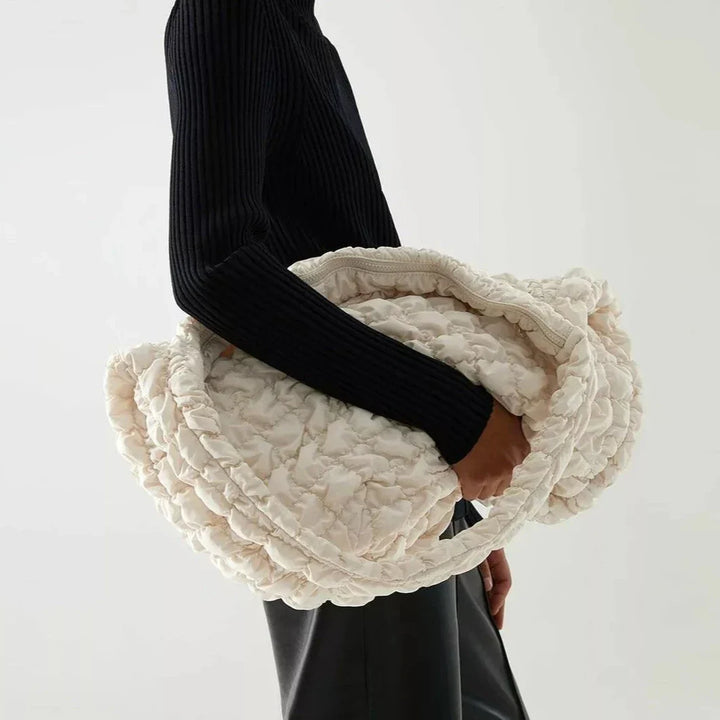 Lisslune | Cross Quilt X-Large Shoulder Bag