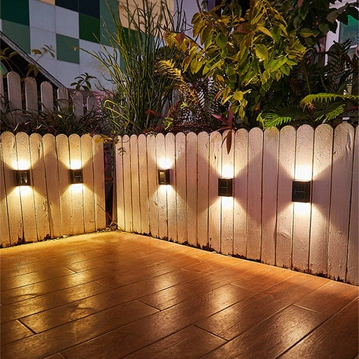 Lisslune | Solar-powered terrace wall light