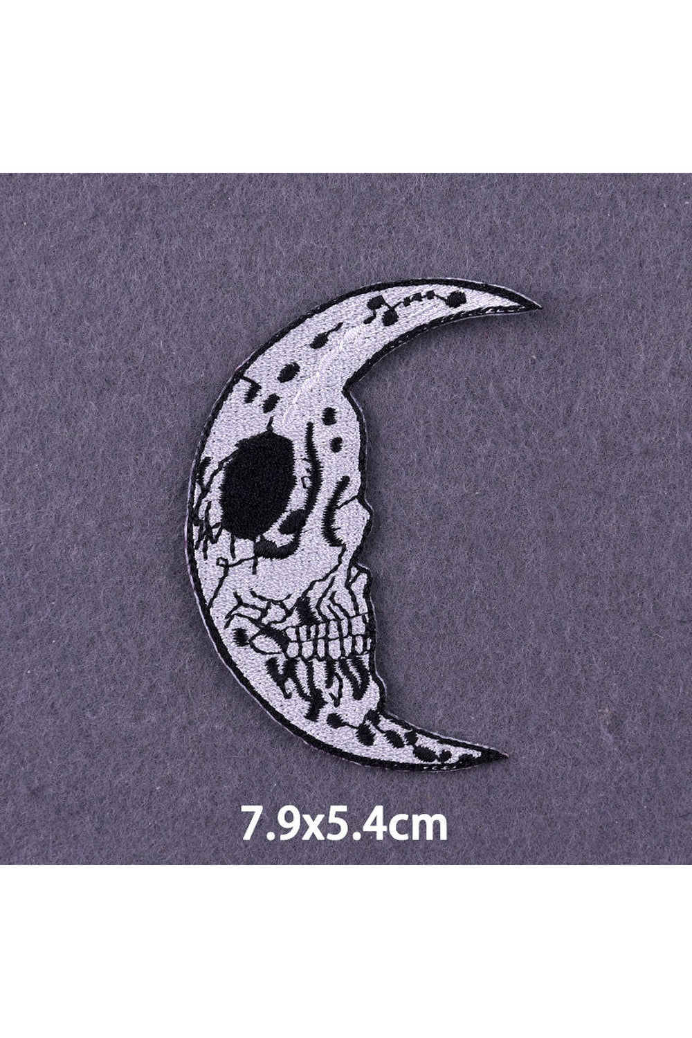 Lisslune | themed embroidered patches