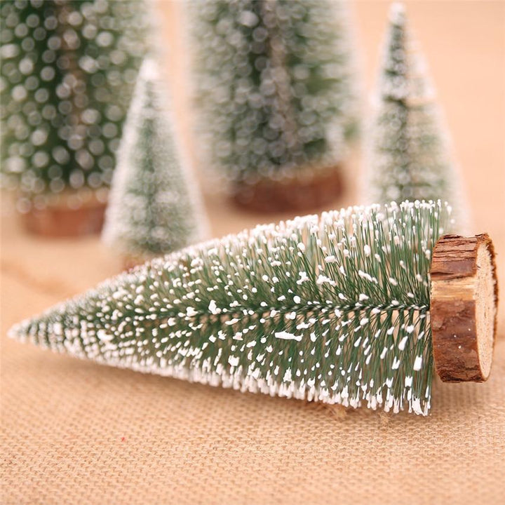 Lisslune | Christmas decoration Mini Christmas tree with snow