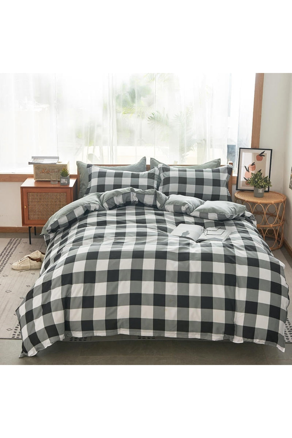 Lisslune | Girl Themed Bedding Set