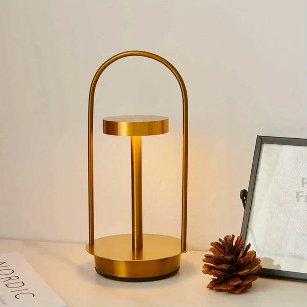 Lisslune | TouchLume portable dimmable table lamp - modern design