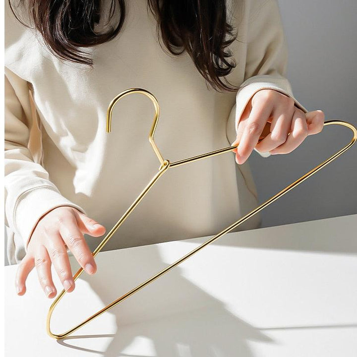 Lisslune | Elegant Metal Hanger Collection - 10-piece Set for Optimal Closet Management
