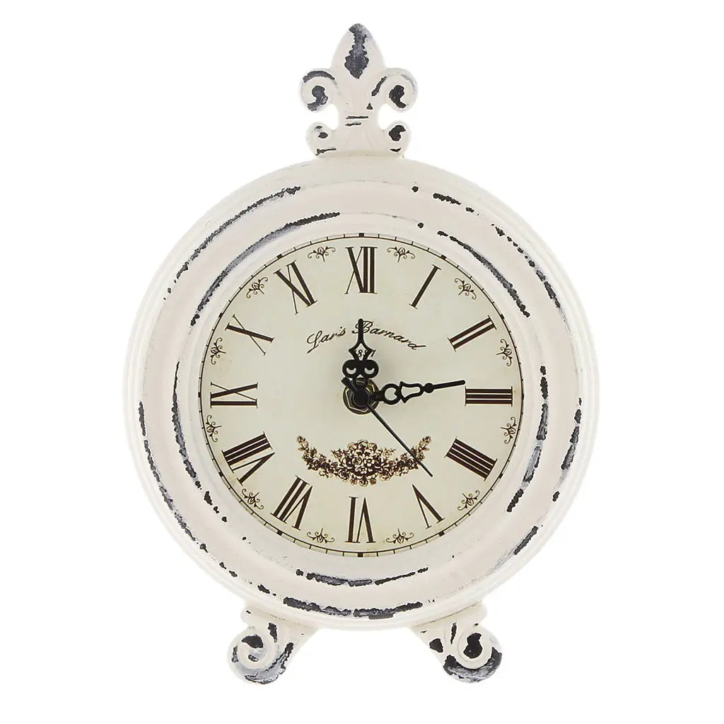 Lisslune | VintageCharm - Elegant border with Roman numerals