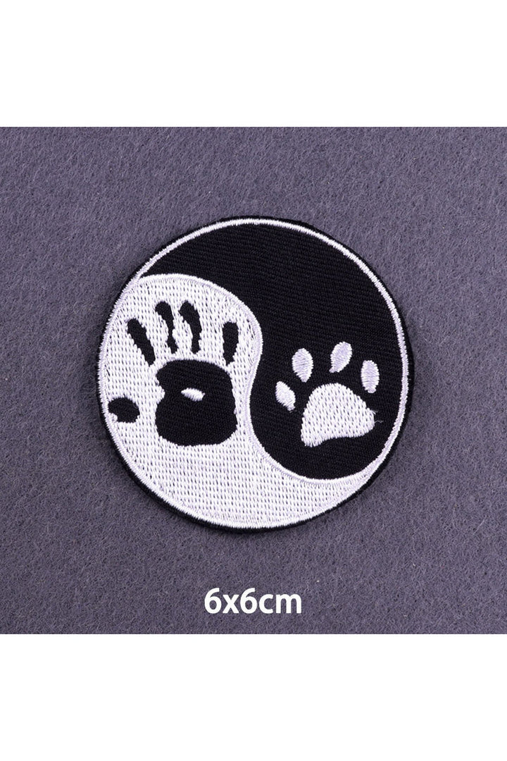Lisslune | themed embroidered patches