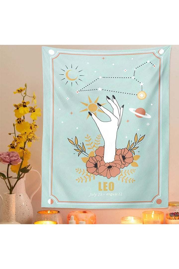 Lisslune | Sign-Themed Wall Hanging