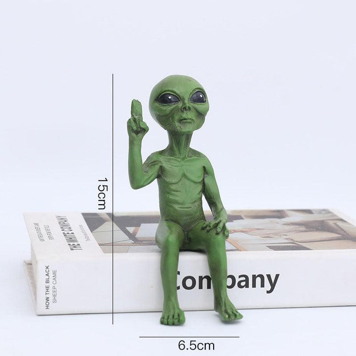 Lisslune | Extraterrestrial Joy: Fantastic Alien Figures Garden Set
