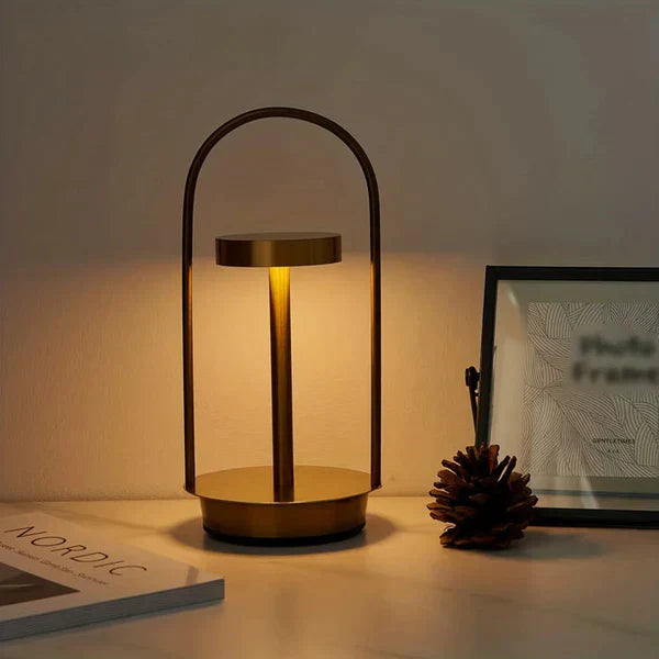 Lisslune | TouchLume portable dimmable table lamp - modern design
