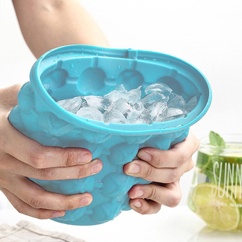 Lisslune | Silicone Bucket Fast Ice Maker
