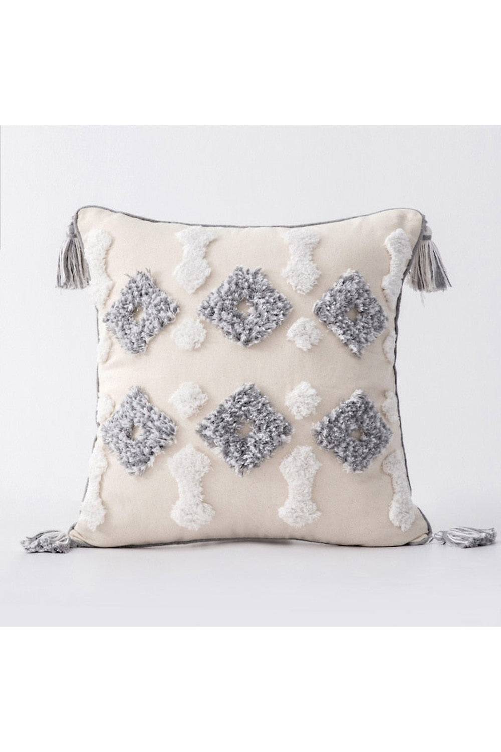 Lisslune | tufted cushion cover