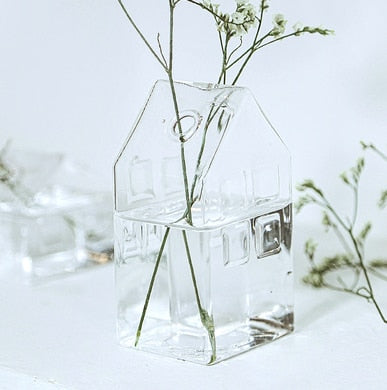 Lisslune | Simple Mini House Glass Flower Vase