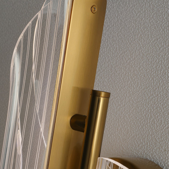 Lisslune | CrystalAura – Sparkling Crystal Wall Light for Glamorous Touch
