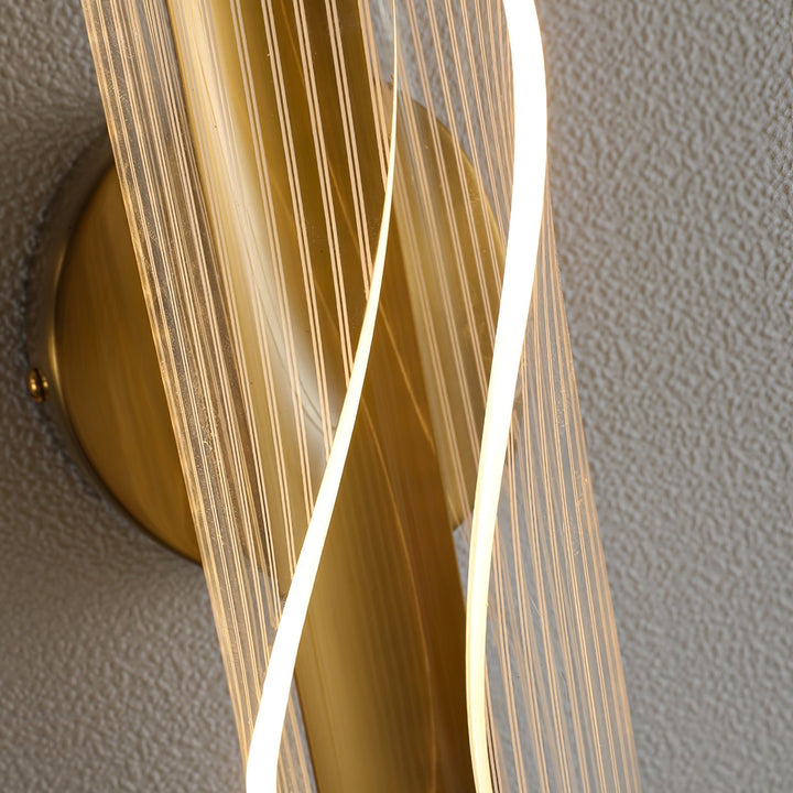 Lisslune | CrystalAura – Sparkling Crystal Wall Light for Glamorous Touch