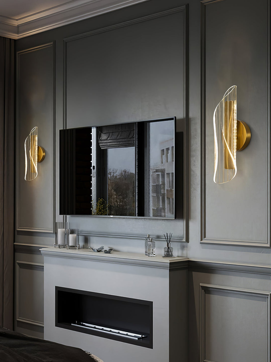 Lisslune | CrystalAura – Sparkling Crystal Wall Light for Glamorous Touch