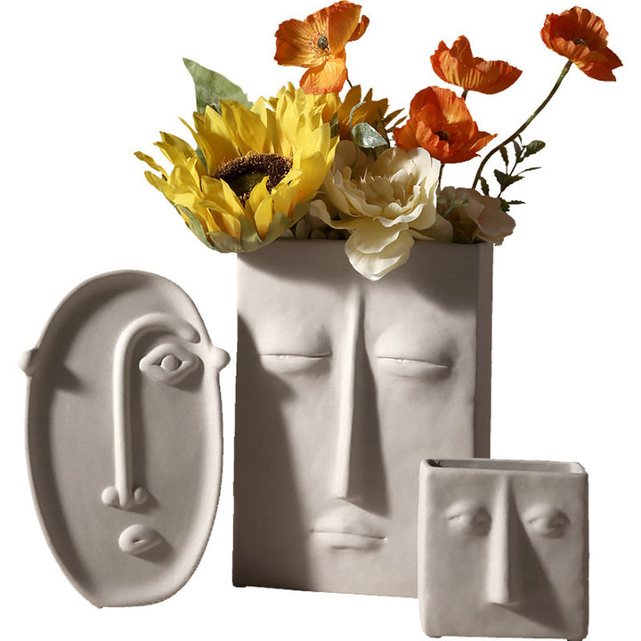 Lisslune | FaceForm Sculptural Floor Vase – Modern Artistic Accent