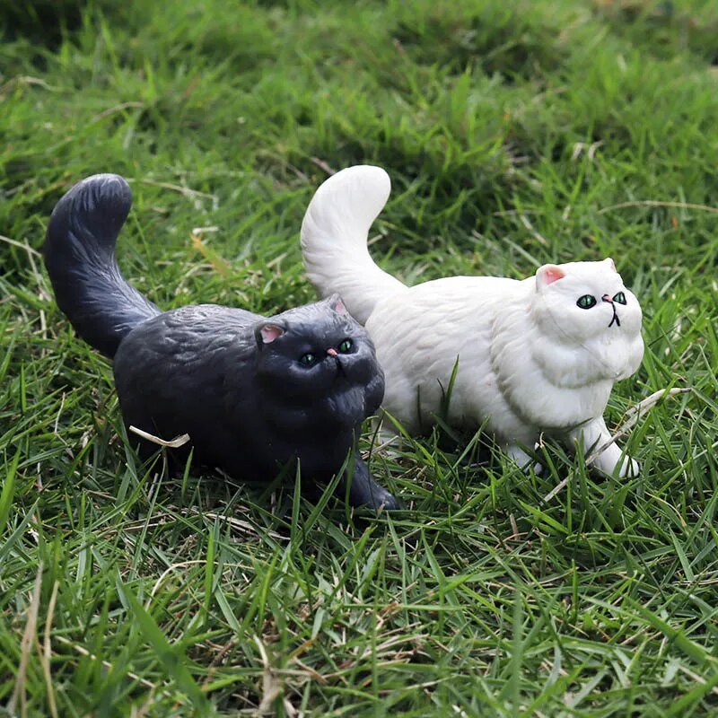 Lisslune | Modern Whisper Sphynx Cat Table Decor