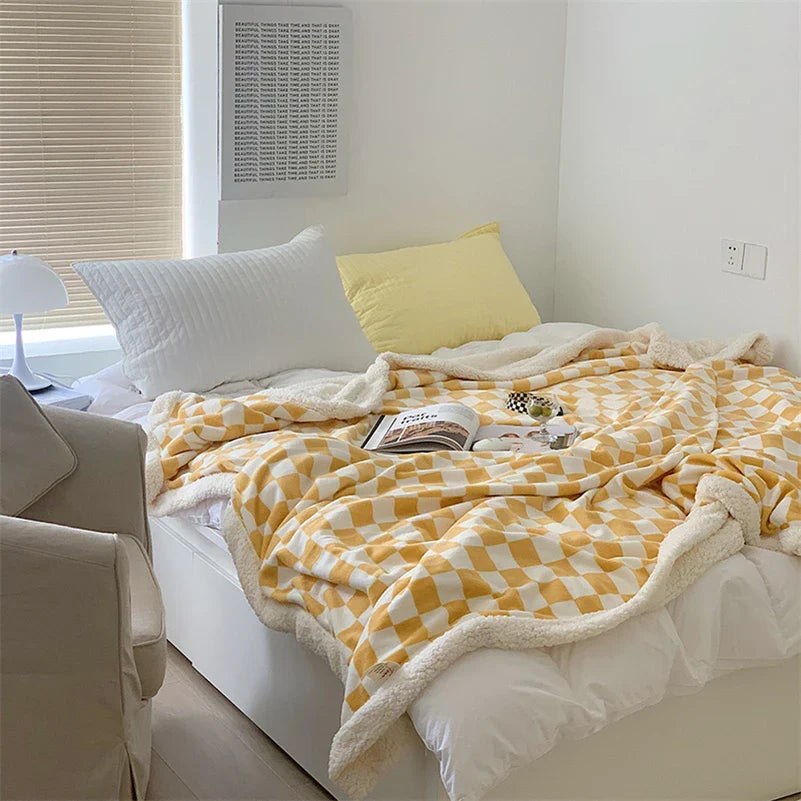 Rynx | Retro-Checkerboard-Plush-Throw-Blanket for Sofa, Chair, Nap, Double, Soft, Warm, Polar Fleece Blankets, Plaid Plush Bedspread