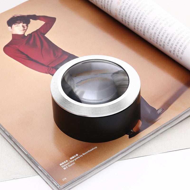Lisslune | LED Reading Glasses Magnifier