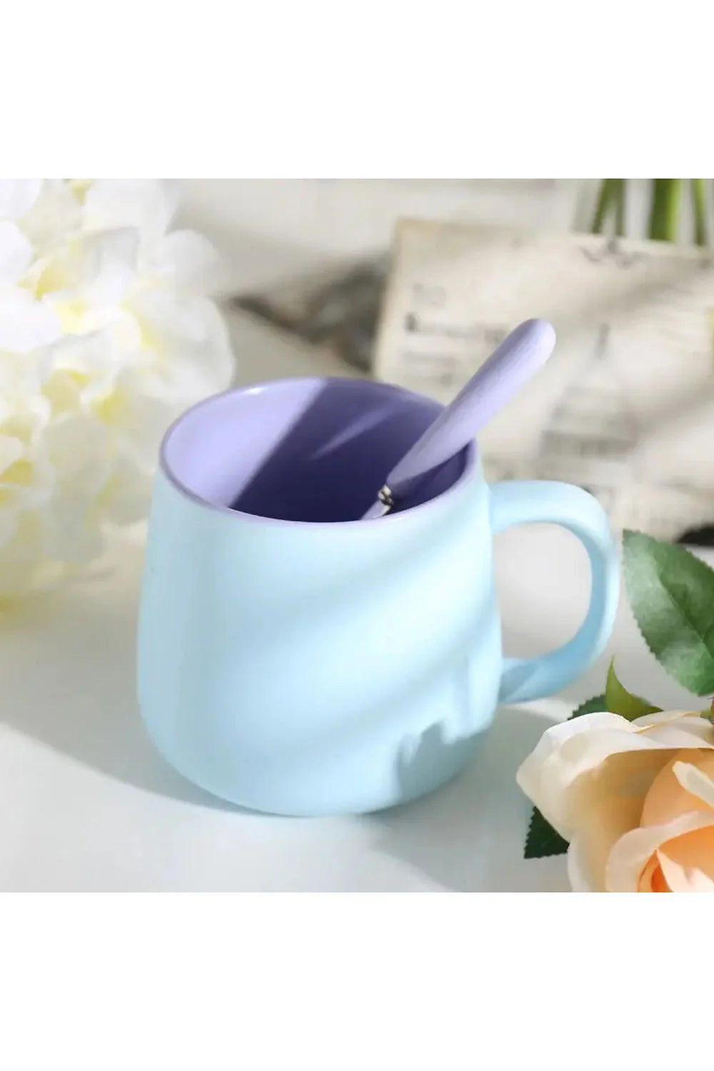 Lisslune | with lid and spoon