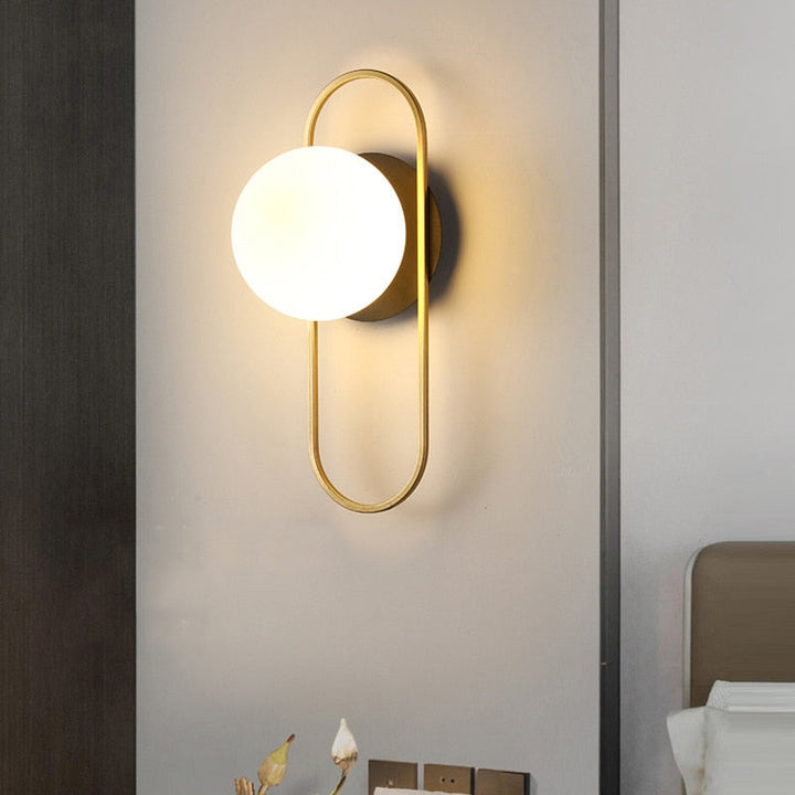 Lisslune | BulbAura - Scandinavian Wall Lamp