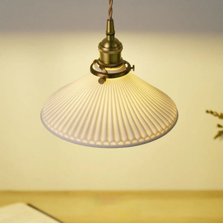Lisslune | Scandinavian White Ceramic Pendant Light
