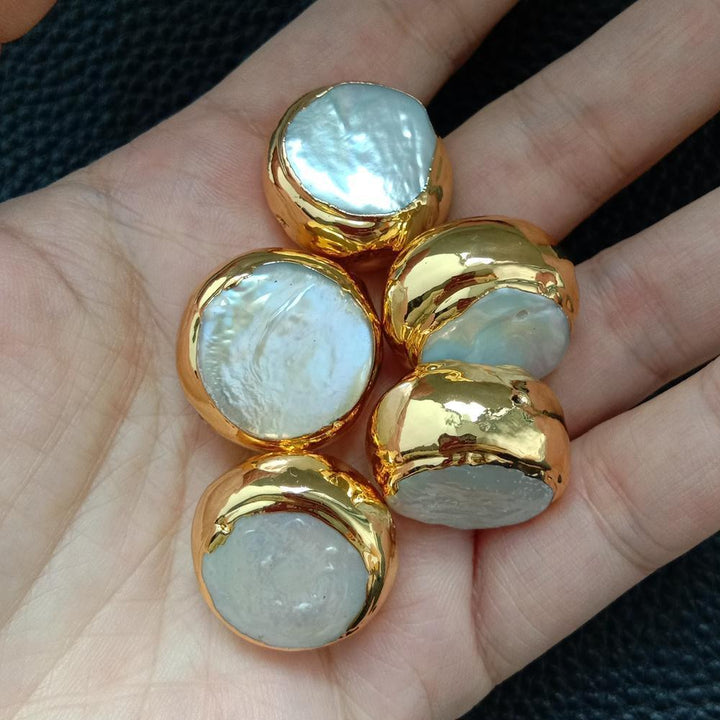 Lisslune | Exquisite gold rim white coin pearl set for stunning jewelry creations