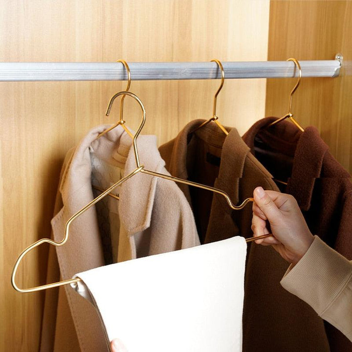 Lisslune | Elegant Metal Hanger Collection - 10-piece Set for Optimal Closet Management