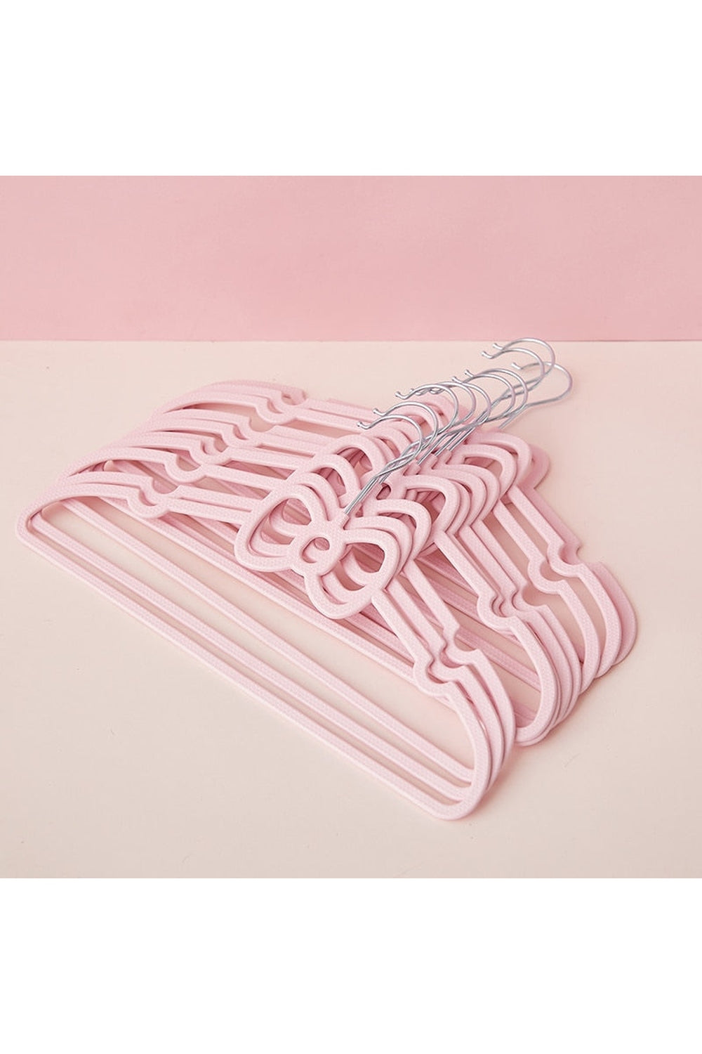 Lisslune | Pink Bow Hanger