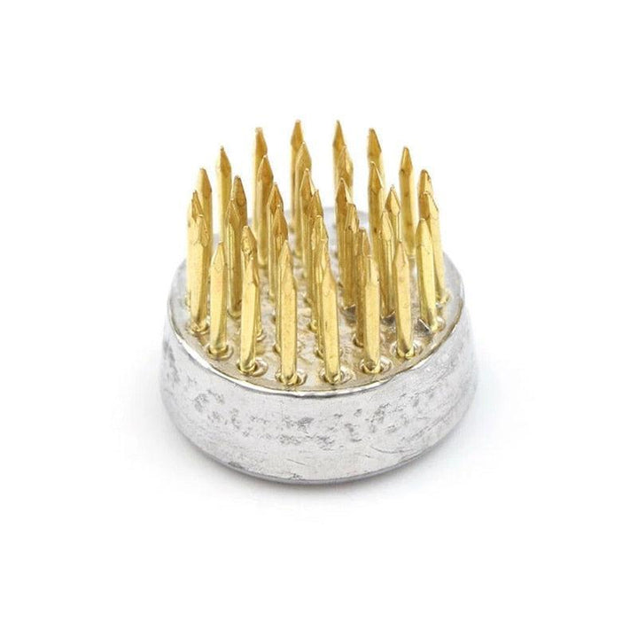 Lisslune | Elegant Brass Kenzan Tool for exquisite Flower Arrangements