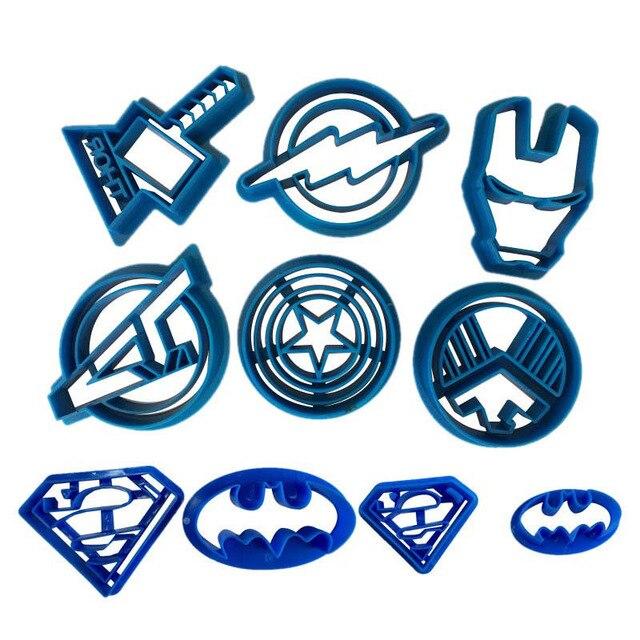 Lisslune | Superhero Cookie Cutters