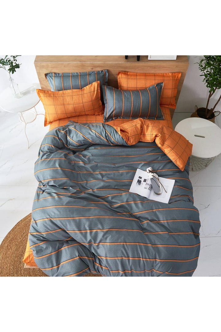 Lisslune | Girl Themed Bedding Set