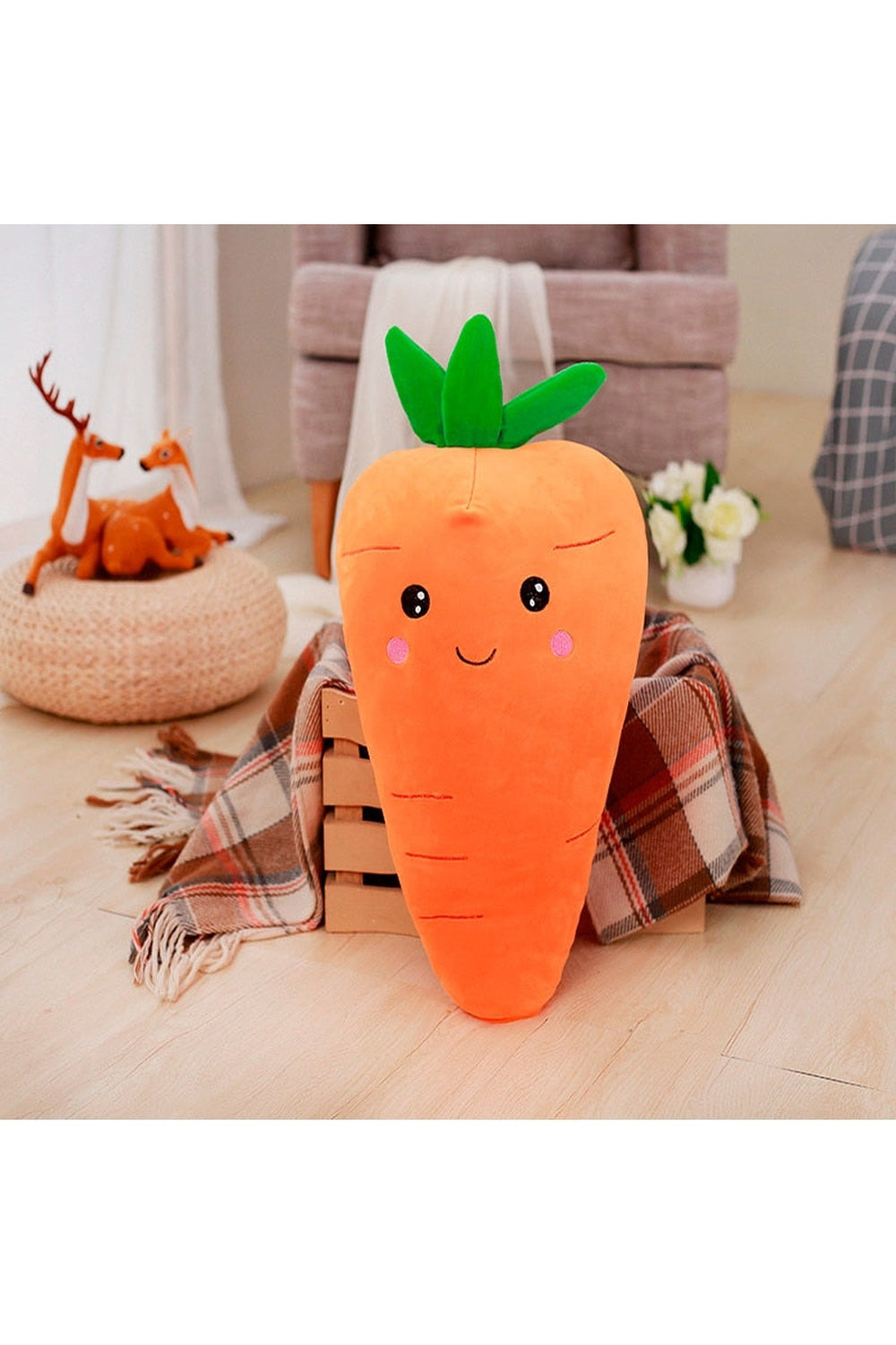 Lisslune | Carrot-shaped pillow